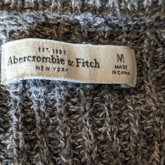 Abercrombie & Fitch Gray Sweater - Picture 6 of 6